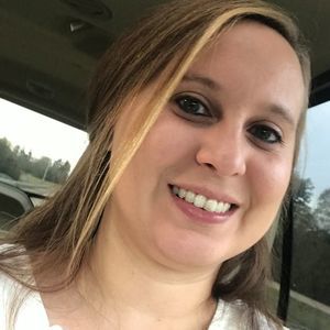 Meet your Posher, Vicky